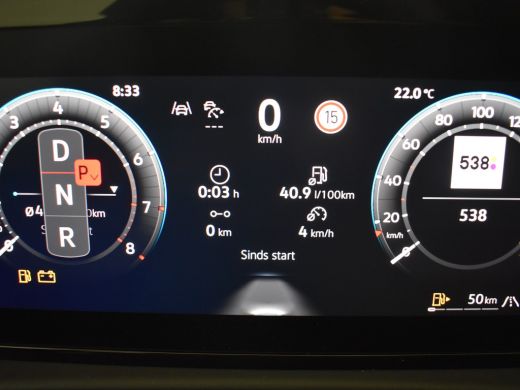 Volkswagen T-Roc R-Line First Edition | 'App-Connect' draadloze smartphone integratie | 30,5 cm display met 2D en ... ActivLease financial lease