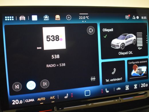 Volkswagen T-Roc R-Line First Edition | 'App-Connect' draadloze smartphone integratie | 30,5 cm display met 2D en ... ActivLease financial lease