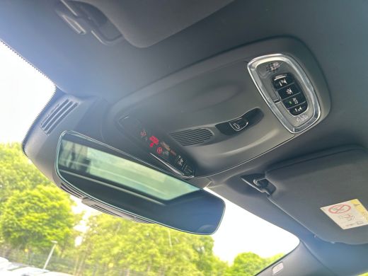 Volvo  XC90 2.0 T8 Recharge AWD R-Design | Luchtvering | Trekhaak | 22'' | 360 camera | HU-Display | Pano | H... ActivLease financial lease