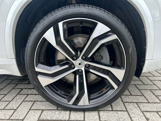 Volvo  XC90 2.0 T8 Recharge AWD R-Design | Luchtvering | Trekhaak | 22'' | 360 camera | HU-Display | Pano | H... ActivLease financial lease