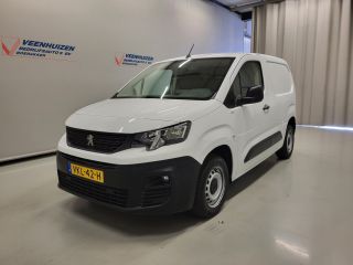 Peugeot Partner 1.2PureTech 111pk Benzine!