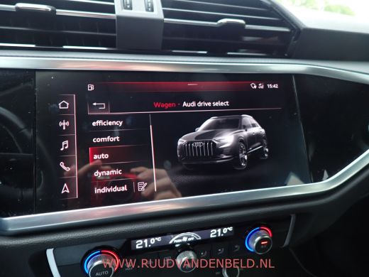 Audi Q3 40 TFSI QUATTRO ! VOL OPTIE ! B&O / ACC / PANODAK / CARPLAY ActivLease financial lease