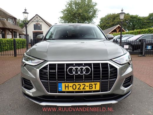 Audi Q3 40 TFSI QUATTRO ! VOL OPTIE ! B&O / ACC / PANODAK / CARPLAY ActivLease financial lease