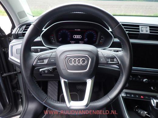 Audi Q3 40 TFSI QUATTRO ! VOL OPTIE ! B&O / ACC / PANODAK / CARPLAY ActivLease financial lease