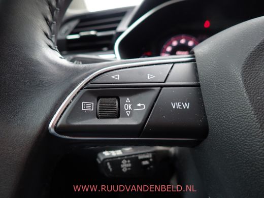 Audi Q3 40 TFSI QUATTRO ! VOL OPTIE ! B&O / ACC / PANODAK / CARPLAY ActivLease financial lease