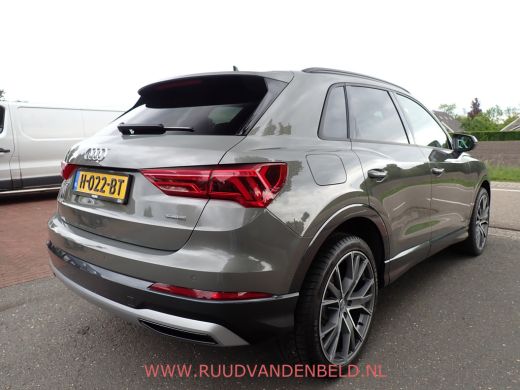 Audi Q3 40 TFSI QUATTRO ! VOL OPTIE ! B&O / ACC / PANODAK / CARPLAY ActivLease financial lease