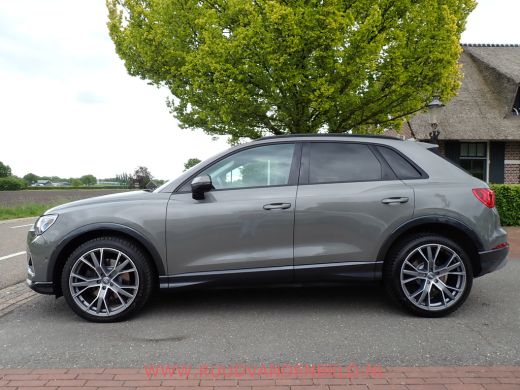 Audi Q3 40 TFSI QUATTRO ! VOL OPTIE ! B&O / ACC / PANODAK / CARPLAY ActivLease financial lease