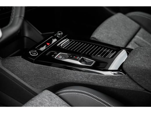 Audi Q6 e-tron S edition 100 kWh | Panoramadak | S Line exterieur ActivLease financial lease
