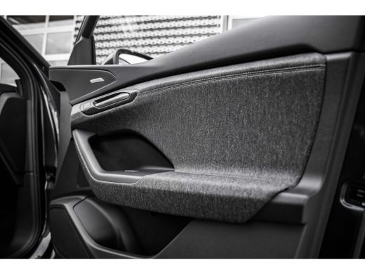 Audi Q6 e-tron S edition 100 kWh | Panoramadak | S Line exterieur ActivLease financial lease