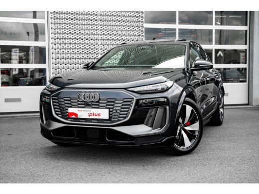 Audi Q6 e-tron S edition 100 kWh | Panoramadak | S Line exterieur ActivLease financial lease