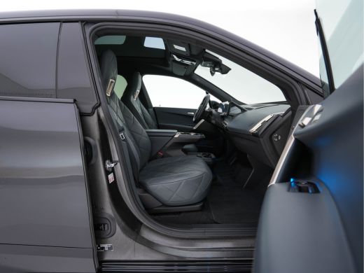 BMW iX xDrive40 High Executive 77 kWh [ 3-Fase 11kW ] {SOH-99%} (INCL-BTW) *PANO | LEATHER | TOPVIEW | F... ActivLease financial lease
