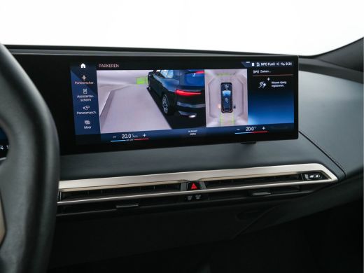 BMW iX xDrive40 High Executive 77 kWh [ 3-Fase 11kW ] {SOH-99%} (INCL-BTW) *PANO | LEATHER | TOPVIEW | F... ActivLease financial lease