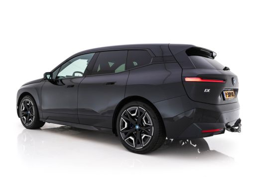 BMW iX xDrive40 High Executive 77 kWh [ 3-Fase 11kW ] {SOH-99%} (INCL-BTW) *PANO | LEATHER | TOPVIEW | F... ActivLease financial lease