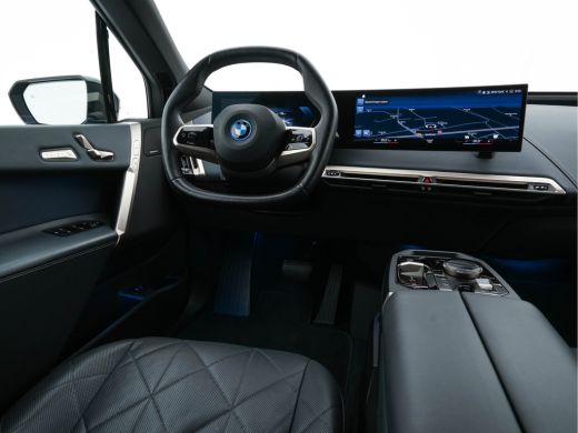 BMW iX xDrive40 High Executive 77 kWh [ 3-Fase 11kW ] {SOH-99%} (INCL-BTW) *PANO | LEATHER | TOPVIEW | F... ActivLease financial lease