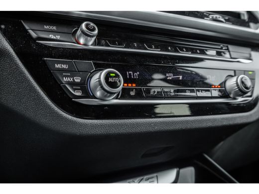 BMW X3 xDrive30e Stoelverwarming / LED / 18inch / ActivLease financial lease