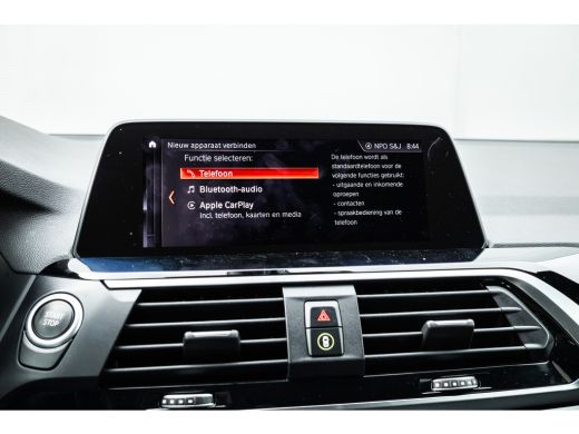 BMW X3 xDrive30e Stoelverwarming / LED / 18inch / ActivLease financial lease