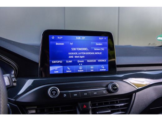 Ford Focus 1.0 EcoBoost Hybrid ST Line X Business | 100% dealer o.h. | LED verlichting | Camera | Privacy-gl... ActivLease financial lease