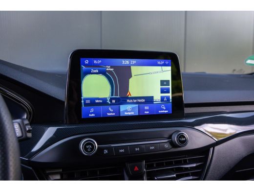Ford Focus 1.0 EcoBoost Hybrid ST Line X Business | 100% dealer o.h. | LED verlichting | Camera | Privacy-gl... ActivLease financial lease