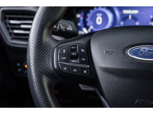 Ford Focus 1.0 EcoBoost Hybrid ST Line X Business | 100% dealer o.h. | LED verlichting | Camera | Privacy-gl... ActivLease financial lease