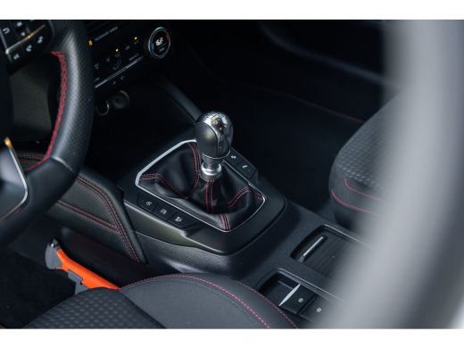 Ford Focus 1.0 EcoBoost Hybrid ST Line X Business | 100% dealer o.h. | LED verlichting | Camera | Privacy-gl... ActivLease financial lease
