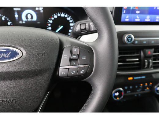 Ford Focus 1.0 EcoBoost Trend Edition Business | 1e Eigenaar! | Dealer Onderhouden! | Trekhaak | Open Dak | ... ActivLease financial lease