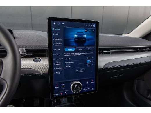 Ford Mustang Mach-E Mach-E RWD 75 kWh | Camera | Adapt. Cruise | Standkachel | Stoel en Stuurverwarming | Apple/Andro... ActivLease financial lease