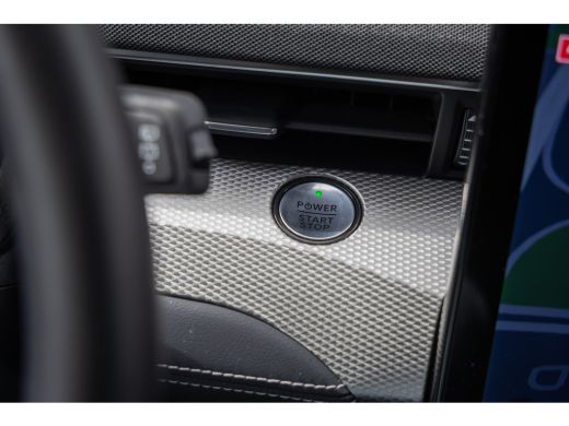Ford Mustang Mach-E Mach-E RWD 75 kWh | Camera | Adapt. Cruise | Standkachel | Stoel en Stuurverwarming | Apple/Andro... ActivLease financial lease