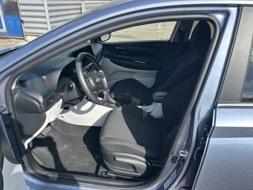 Hyundai i20 1.0 T-GDI Premium | Stoelverwarming | Stuurwielverwarming | Achteruitrijcamera | Climate Control ... ActivLease financial lease