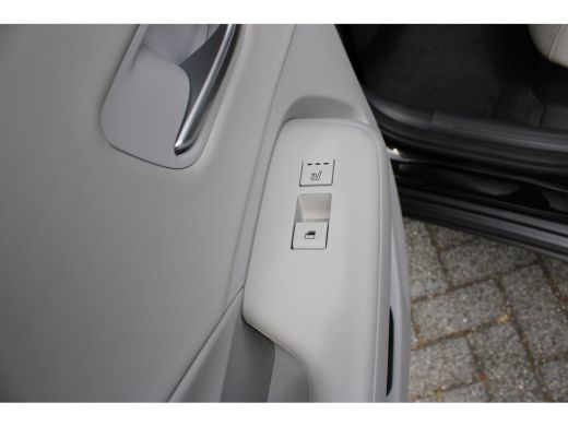 Hyundai Kona 1.6 GDI HEV Premium | Achterruitverwarming | Achterstoelen verwarmd | Achteruitrijcamera ActivLease financial lease
