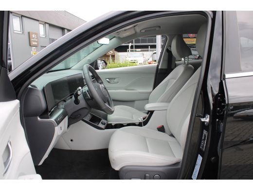 Hyundai Kona 1.6 GDI HEV Premium | Achterruitverwarming | Achterstoelen verwarmd | Achteruitrijcamera ActivLease financial lease