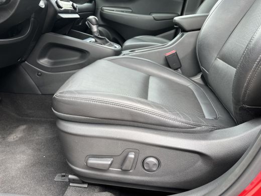 Hyundai Kona 1.6 GDI HEV Premium | All-in prijs | 3 jaar garantie | Automaat | Leder | Meest luxe uitvoering | ActivLease financial lease