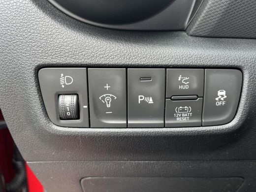 Hyundai Kona 1.6 GDI HEV Premium | All-in prijs | 3 jaar garantie | Automaat | Leder | Meest luxe uitvoering | ActivLease financial lease