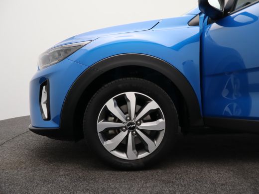 Kia Stonic 1.0 T-GDi MHEV DynamicPlusLine Achteruitrijcamera | Parkeersensoren | Cruise Control met Stuurhul... ActivLease financial lease