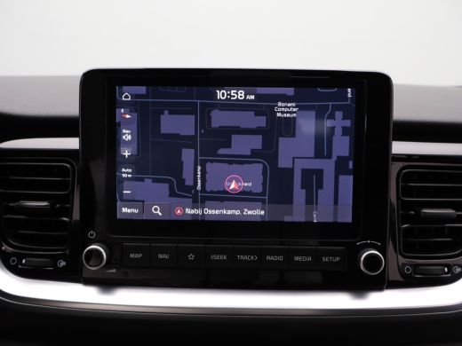 Kia Stonic 1.0 T-GDi MHEV DynamicPlusLine Achteruitrijcamera | Parkeersensoren | Cruise Control met Stuurhul... ActivLease financial lease