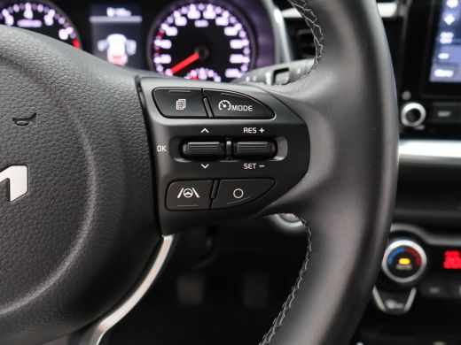 Kia Stonic 1.0 T-GDi MHEV DynamicPlusLine Achteruitrijcamera | Parkeersensoren | Cruise Control met Stuurhul... ActivLease financial lease