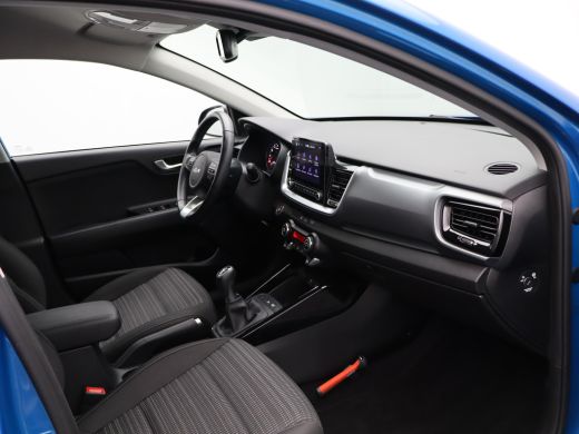 Kia Stonic 1.0 T-GDi MHEV DynamicPlusLine Achteruitrijcamera | Parkeersensoren | Cruise Control met Stuurhul... ActivLease financial lease