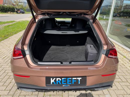 Mercedes-Benz CLA Shooting Brake 250 e Premium Ros&eacute;goud | Head up | Sfeer | ACC ActivLease financial lease