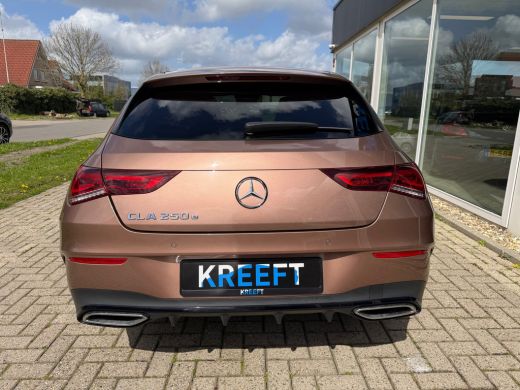 Mercedes-Benz CLA Shooting Brake 250 e Premium Ros&eacute;goud | Head up | Sfeer | ACC ActivLease financial lease