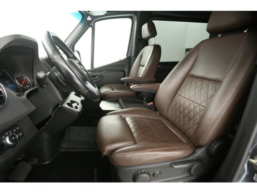 Mercedes-Benz Sprinter 319 3.0 V6 CDI 191PK L2H1 | Dubbele Cabine | Automaat | Airco | Camera | Adap. Cruise | Trekhaak ... ActivLease financial lease