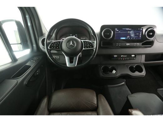 Mercedes-Benz Sprinter 319 3.0 V6 CDI 191PK L2H1 | Dubbele Cabine | Automaat | Airco | Camera | Adap. Cruise | Trekhaak ... ActivLease financial lease