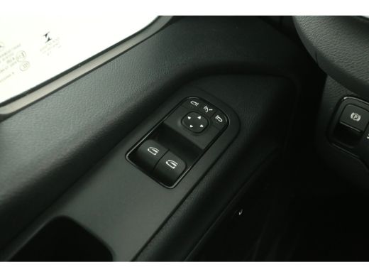 Mercedes-Benz Sprinter 319 3.0 V6 CDI 191PK L2H1 | Dubbele Cabine | Automaat | Airco | Camera | Adap. Cruise | Trekhaak ... ActivLease financial lease