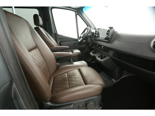 Mercedes-Benz Sprinter 319 3.0 V6 CDI 191PK L2H1 | Dubbele Cabine | Automaat | Airco | Camera | Adap. Cruise | Trekhaak ... ActivLease financial lease