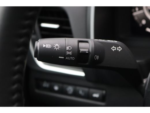 Nissan QASHQAI 1.3DIG-T MHEV 158PK Automaat N-Connecta Panoramadak/Winter-pack/Elektr.-klep/Head-Up/Adapt.-cruise ActivLease financial lease