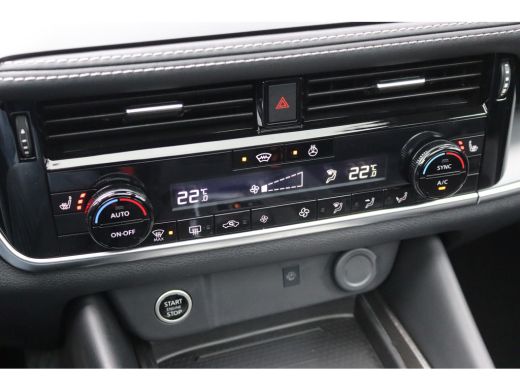 Nissan QASHQAI 1.3DIG-T MHEV 158PK Automaat N-Connecta Panoramadak/Winter-pack/Elektr.-klep/Head-Up/Adapt.-cruise ActivLease financial lease