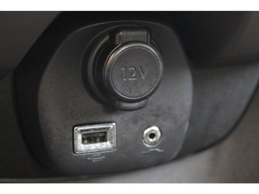 Peugeot 108 1.0 e-VTi Active | Airco | Bluetooth | Elek. Ramen | Cent. Vergrendeling | Airco | Bluetooth | El... ActivLease financial lease