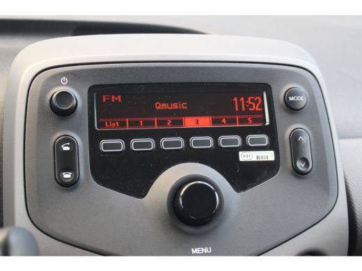 Peugeot 108 1.0 e-VTi Active | Airco | Bluetooth | Elek. Ramen | Cent. Vergrendeling | Airco | Bluetooth | El... ActivLease financial lease