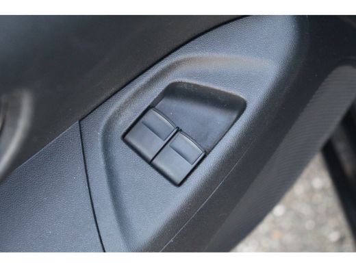 Peugeot 108 1.0 e-VTi Active | Airco | DAB | Centrale Deurvergrendeling | Bluetooth | Elek Ramen | Airco | DA... ActivLease financial lease