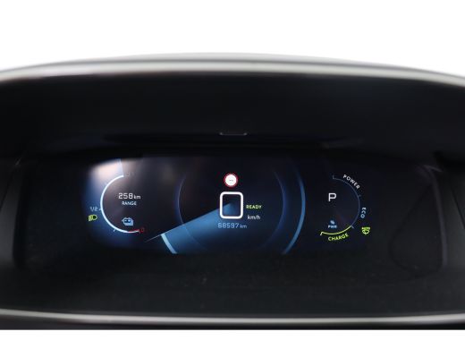 Peugeot e-2008 EV GT Pack 50 kWh | 1e Eigenaar! | SOH 90% | Dealer Onderhouden! | 3-Fase | Open Dak | Cruise Ada... ActivLease financial lease