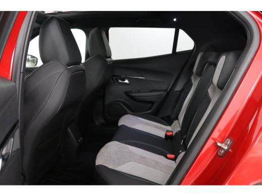 Peugeot e-2008 EV GT Pack 50 kWh | 1e Eigenaar! | SOH 90% | Dealer Onderhouden! | 3-Fase | Open Dak | Cruise Ada... ActivLease financial lease