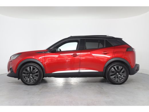 Peugeot e-2008 EV GT Pack 50 kWh | 1e Eigenaar! | SOH 90% | Dealer Onderhouden! | 3-Fase | Open Dak | Cruise Ada... ActivLease financial lease